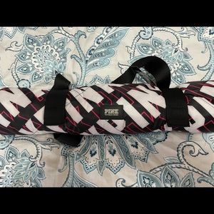 Pink VS Packable Blanket